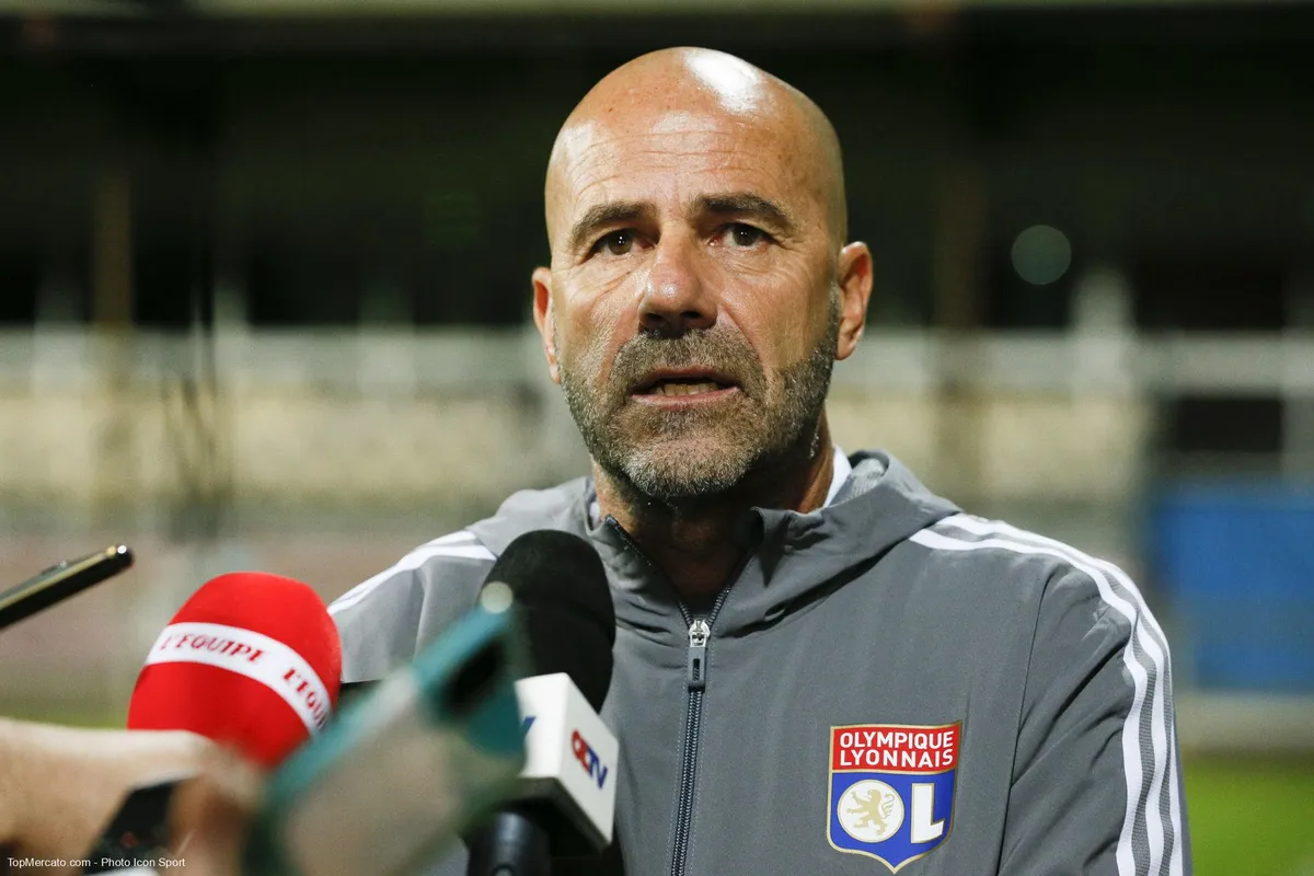 Peter Bosz, Lyon, OL