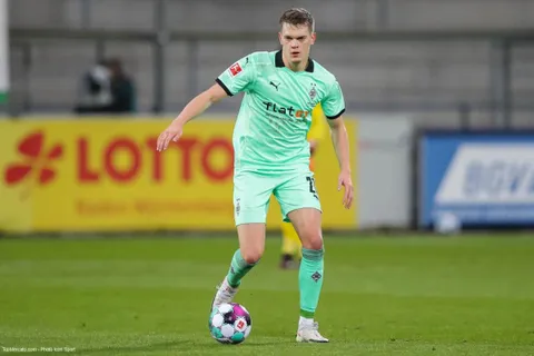 Mercato - Barça : le club blaugrana s’attaque à Ginter