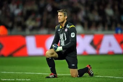 PSG : Sirigu déçu de voir Landreau arrêter