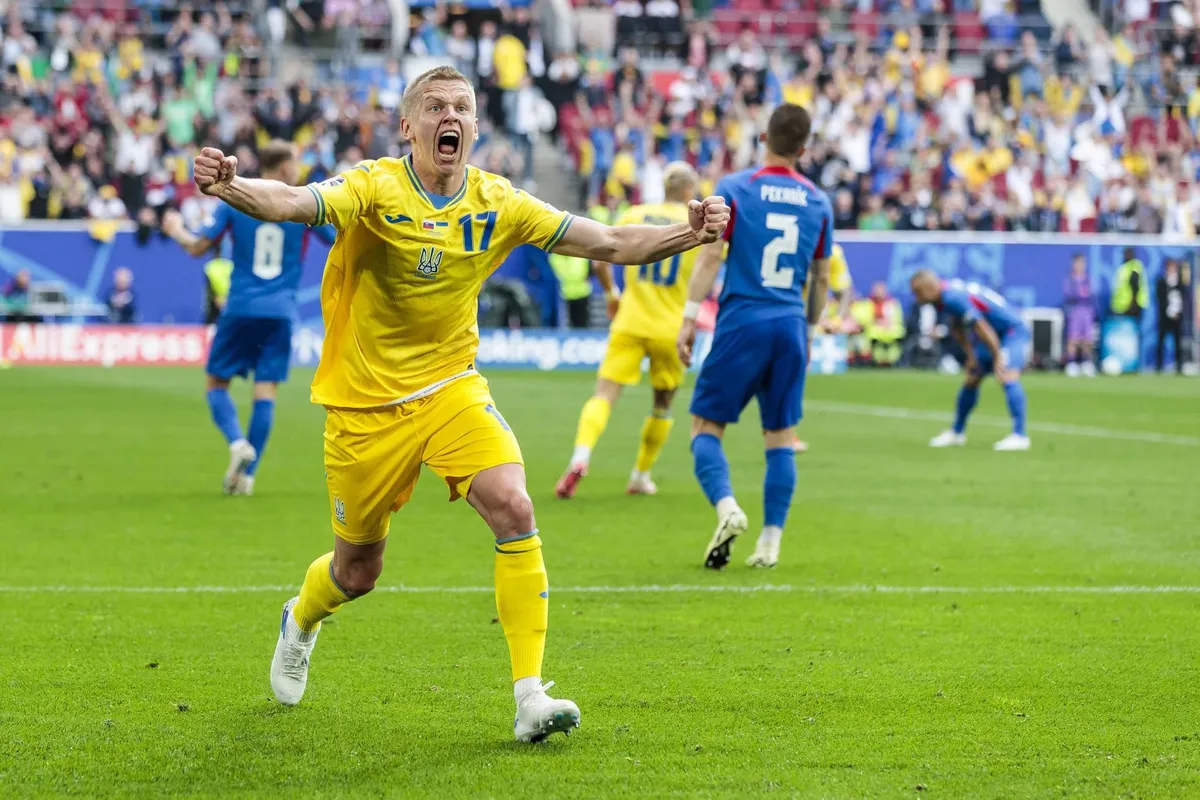 Oleksandr Zinchenko Ukraine Slovaquie Euro 2024
