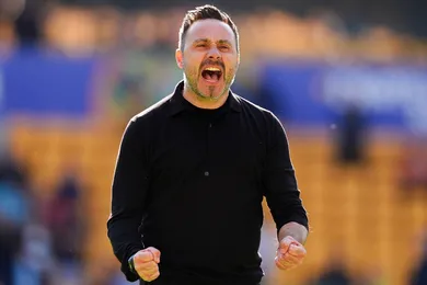 Roberto De Zerbi et Tottenham enflamment déjà le mercato : 2 bonnes affaires signées, une offre à 47 M€ et un gros coup en préparation…