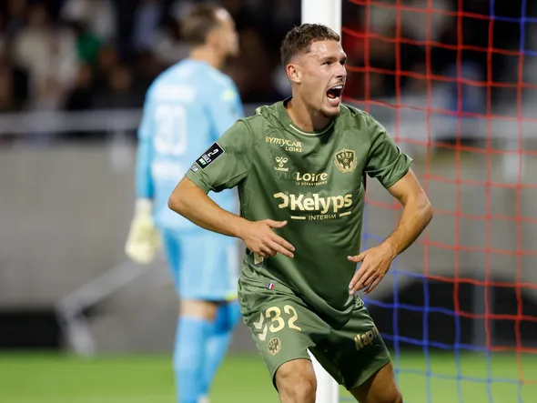 Mercato ASSE : le Paris FC n’a pas oublié Lucas Stassin !