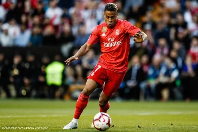 Real Madrid : l’AS Rome vise un prêt de Mariano Diaz