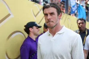 Mercato Manchester United : “il ferait un excellent travail”, Gareth Bale souffle un nom d’entraîneur inaccessible aux Red Devils