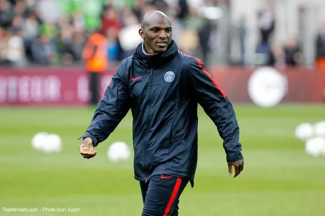 PSG : Camara sur le banc de la réserve ?