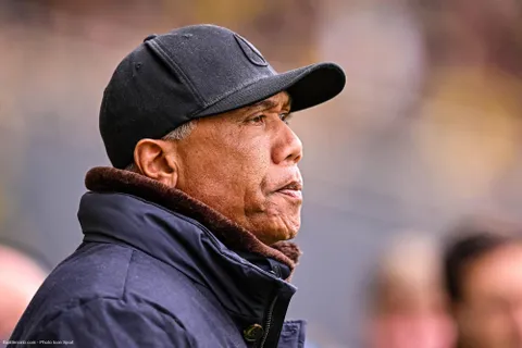 Mercato - Nantes : Kombouaré très agacé après un couac !