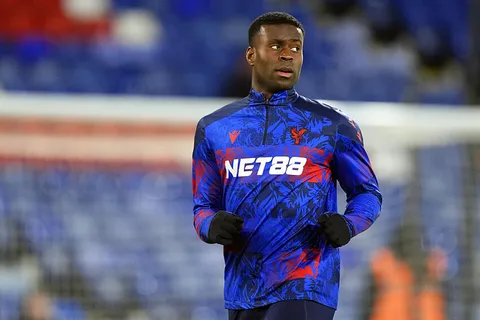 Mercato – Le Bayern Munich multiplie les coups de fil pour Marc Guéhi… au point de devancer la Premier League ?