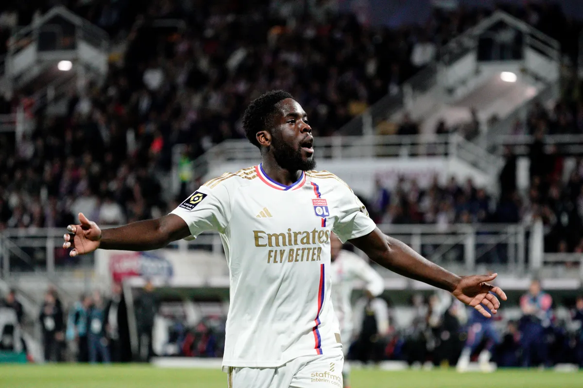 Mercato OL : après Bologne, une nouvelle offre tombe pour Orel Mangala, plombé par la recrue Bidstrup