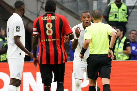 Les 4 cartons rouges litigieux de la saison de l’OM