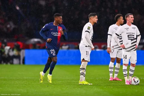 PSG : Enrique salue le retour de Nuno Mendes