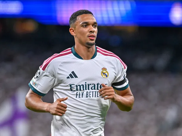 Real Madrid : “perdu” et sifflé… Trent Alexander-Arnold a vécu une nouvelle soirée difficile