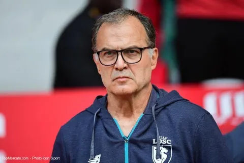 Lille : le club annonce la suspension de Bielsa ! (Officiel)