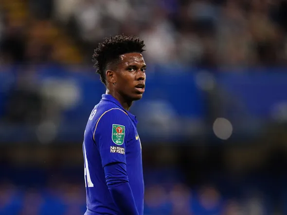 Mercato Chelsea : une opportunité s’ouvre avec Estevao, le Barça va-t-il tenter de s’y engouffrer ?