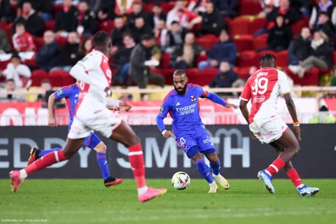 Lyon dit merci à ses remplaçants, Balogun seul contre tous… Les Tops-Flops de Monaco-OL