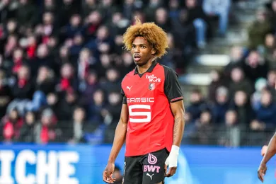 Mercato Rennes : 3 profils ambitieux pour reconstruire la défense, orpheline de Jérémy Jacquet