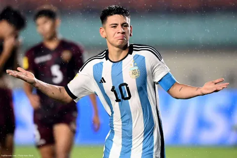 Mercato - Manchester City : les détails de l’accord avec Echeverri révélés