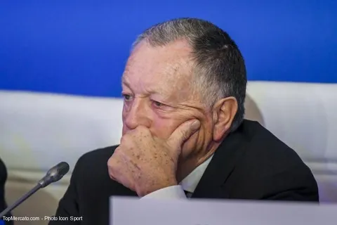 OL : Aulas confirme pour Thiago Mendes et évoque l’avenir de Lopes