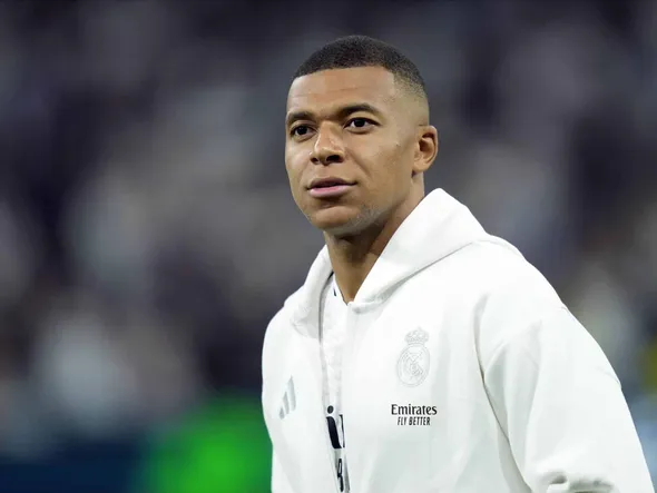 Real Madrid : les engagements de Florentino Pérez auprès du clan Mbappé