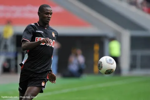 Falcao, les ambitions du Rocher… Abidal y croit