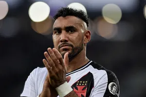 Liverpool veut devancer Aston Villa et le Barça pour un jeune coéquipier de Payet