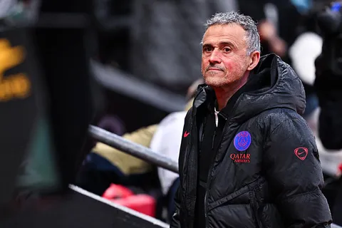 Mercato PSG : un défenseur annoncé proche d’une arrivée contre 40 M€