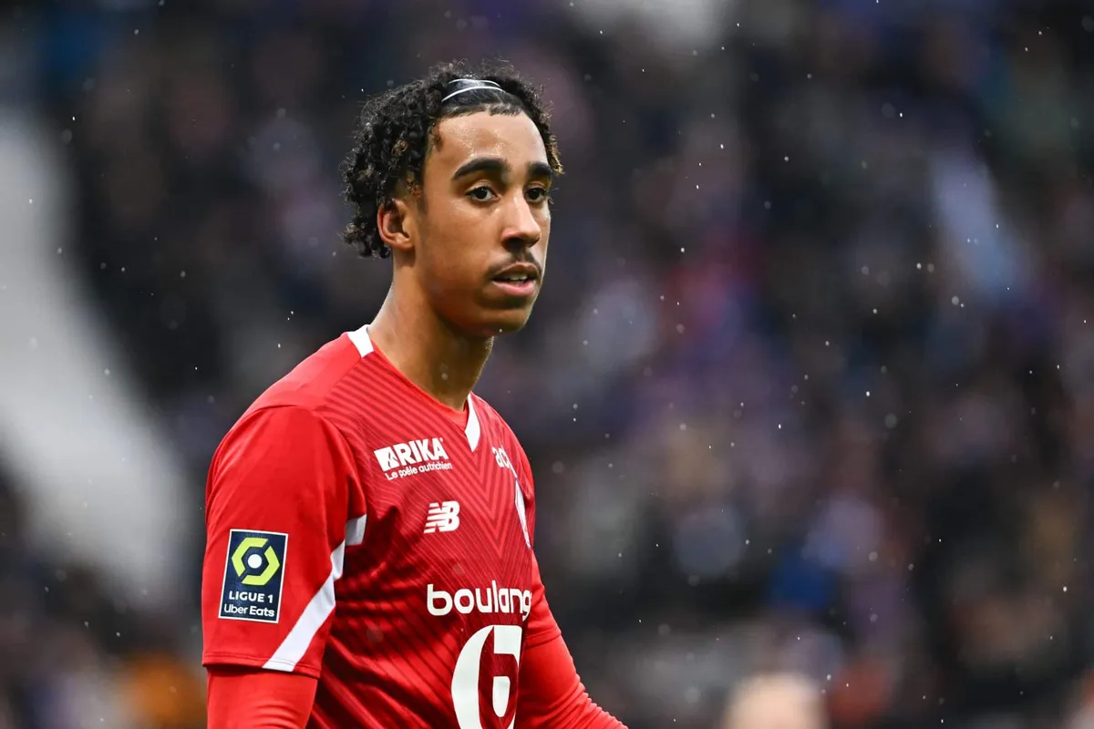 Real Madrid : l’alternative à Yoro joue au Milan AC