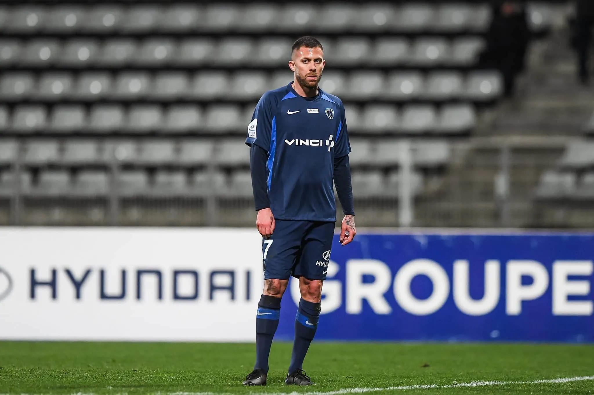 Après avoir rompu son contrat avec quelle formation en août 2019 Jérémy Ménez s’est engagé avec le Paris FC en tant que joker ?