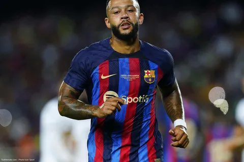 Mercato - Manchester United : Depay et Diaby dans le viseur des Red Devils