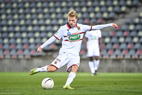 Officiel Mercato - Nice : un milieu s’en va en Grèce