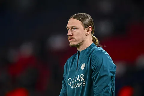 Mercato PSG : Matvei Safonov se prononce sur sa situation