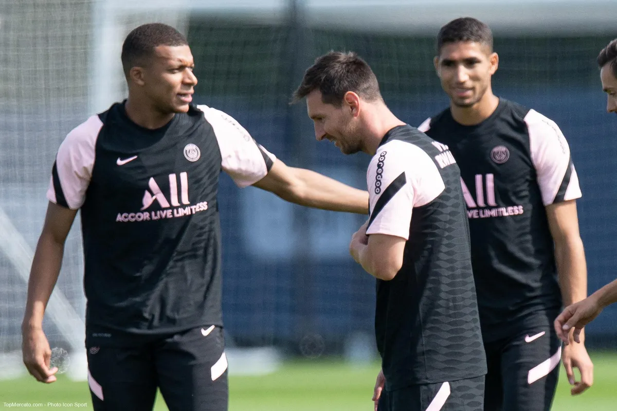 Kylian Mbappé, Lionel Messi, Paris Saint-Germain