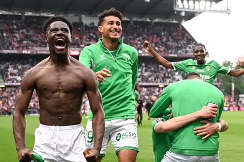 Officiel Mercato - Un ancien de l’ASSE va jouer en Ligue des champions
