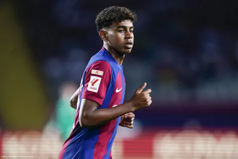 Mercato - PSG : le Barça lâche sa réponse pour Yamal !