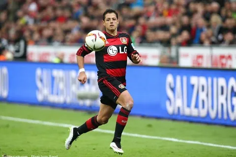 Leverkusen : l’agent de Chicharito préserve le suspense