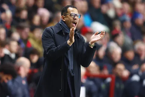 Mercato Chelsea : avant de nommer Rosenior, les Blues ont pensé à un ancien coach de Ligue 1