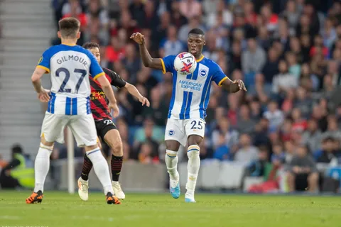 Mercato - Chelsea taclé sur le dossier Caicedo