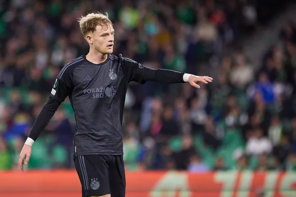 Maxime Bernauer Dinamo Zagreb