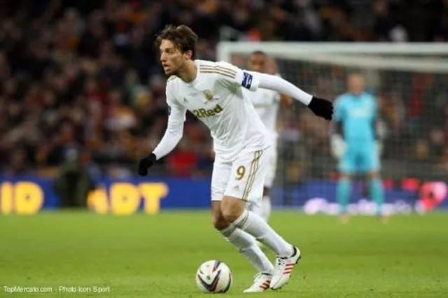 Arsenal : Michu pour combler Wenger ?