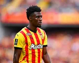 Mercato RC Lens : 0 minute depuis janvier 2025, départ manqué… Que se passe-t-il avec le fantôme Jhoanner Chavez ?