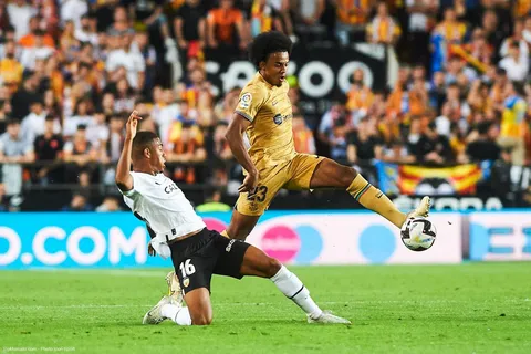 Barça : Koundé donne de ses nouvelles….Xavi reste prudent