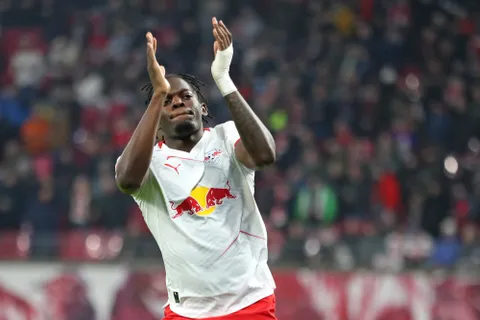 Mercato Manchester United, Arsenal, Liverpool, Chelsea : Castello Lukeba déchaîne les passions en Premier League !