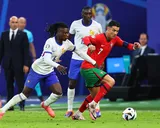Portugal-France : Camavinga félicite un Bleu qui “a porté ses couilles” !