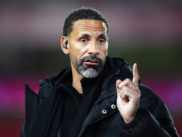 Manchester United : “c’est déjà beaucoup, mais c’est réaliste”, Rio Ferdinand réclame 4 recrues pour le mercato