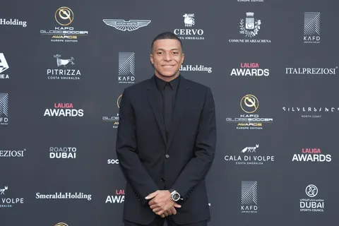 Real Madrid : la 1ère décision forte de Mbappé !