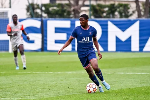 Mercato - Kari vers l’Allemagne ? Le PSG ne lâche rien