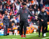 Liverpool : la théorie de Carragher sur la prise de bec Klopp-Salah