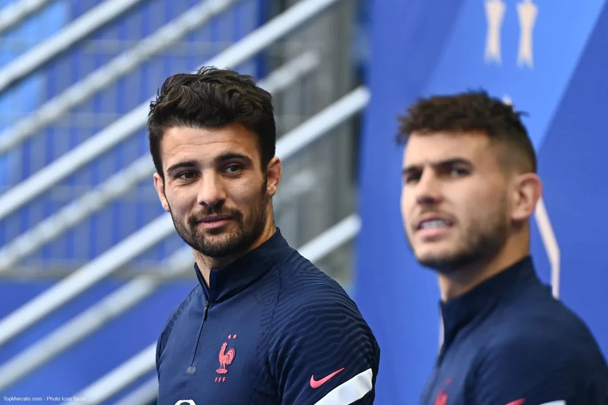 Léo Dubois et Lucas Hernandez, équipe de France