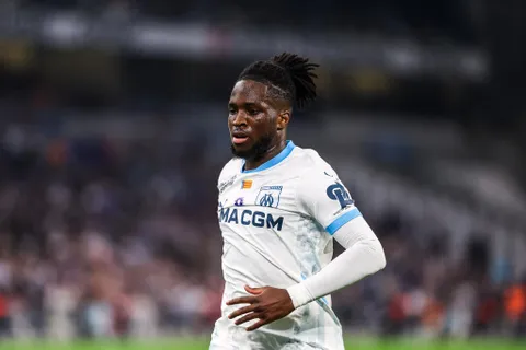 Mercato OM : un ex-coéquipier de Jonathan Rowe pour renforcer le couloir droit ?