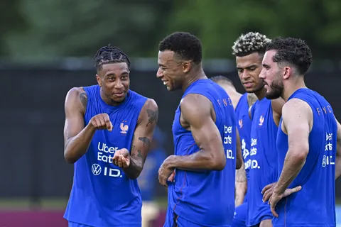 France – Sénégal : choisis tes 11 Bleus pour le premier match à la Coupe du monde 2026 !