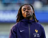 Mercato – Le PSG prêt à mettre le juste prix pour Manu Koné ?